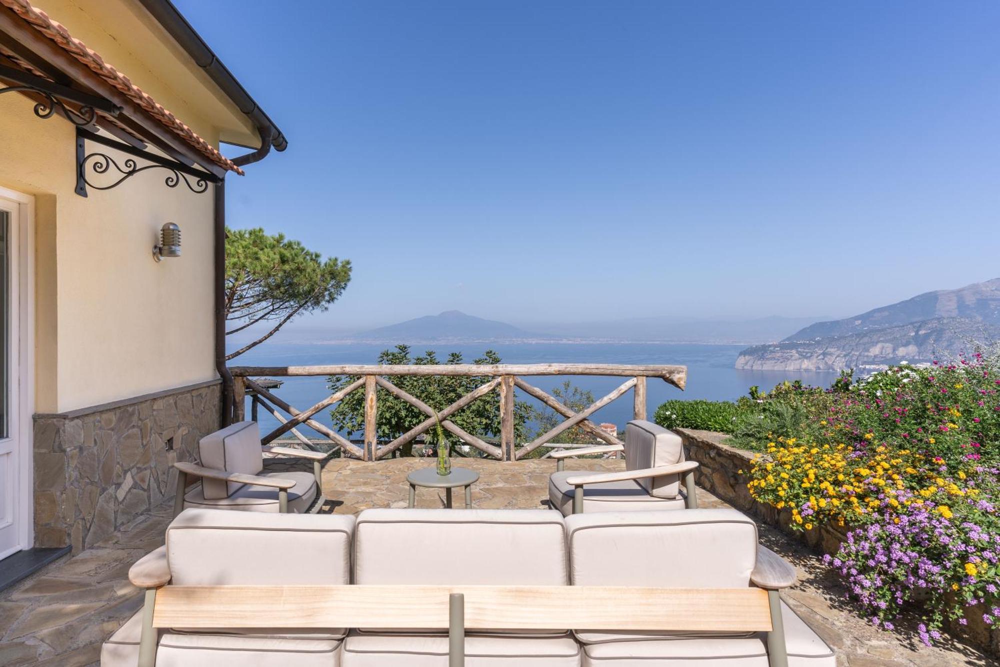Villa Giulia Boutique Views Pool And Guest Services ソレント エクステリア 写真