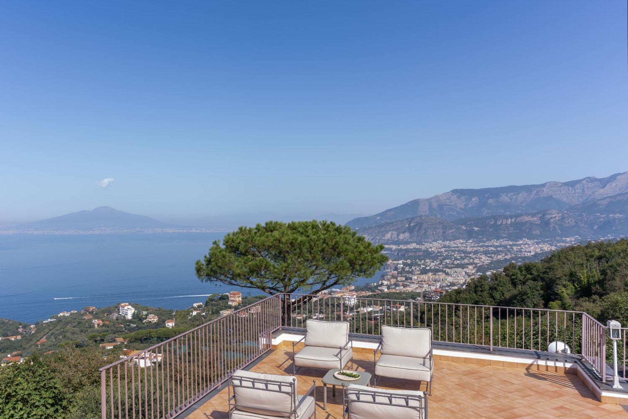 Villa Giulia Boutique Views Pool And Guest Services ソレント エクステリア 写真